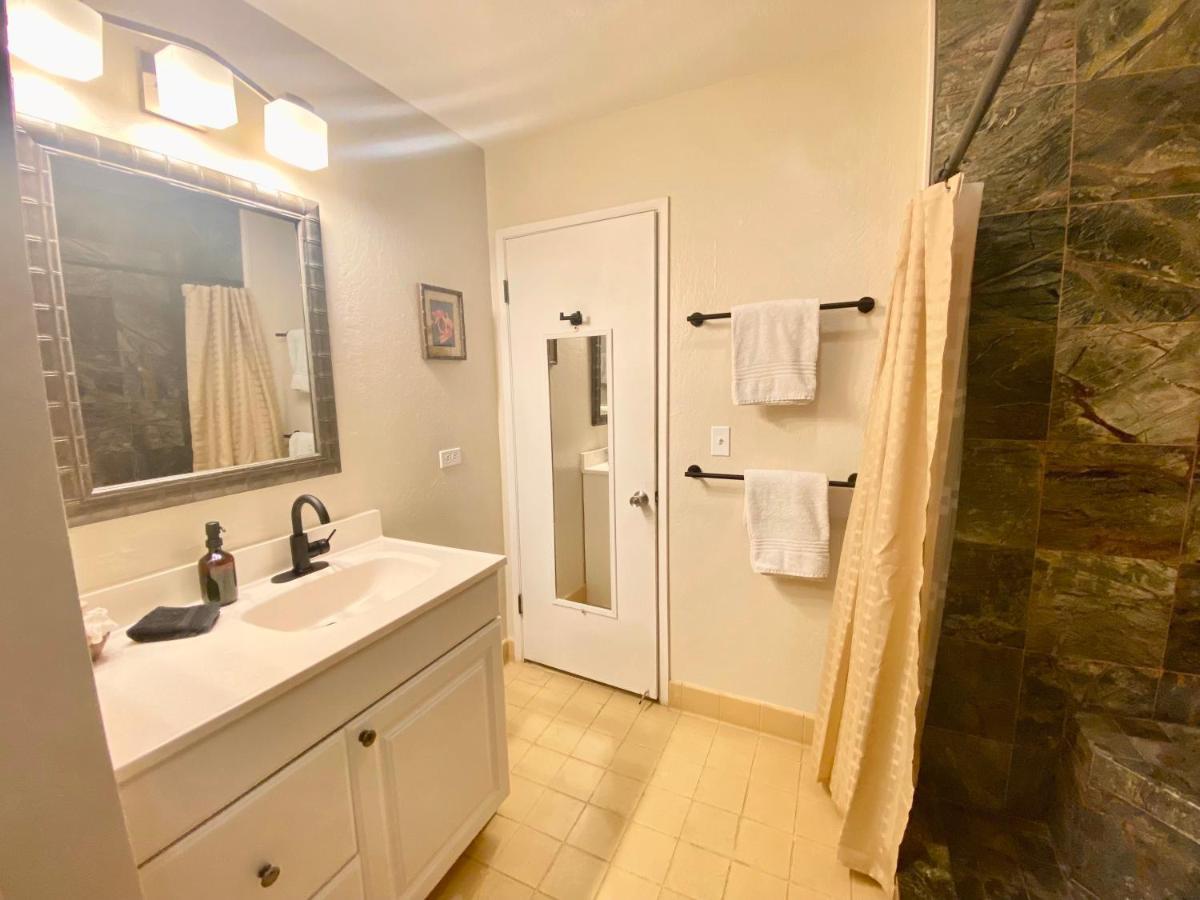 Charming 1 Bedroom Beach Condo Prime Location Great Value Pahala Экстерьер фото